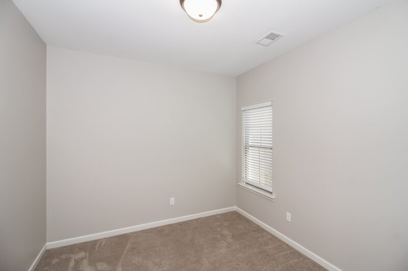 1,930/Mo, 50 Willow Springs Ln Oakland, TN 38060 Bedroom View 2