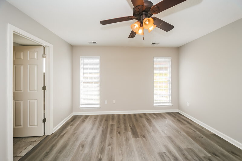 2,690/Mo, 5386 Kristy Ln Southaven, MS 38671 Main Bedroom View