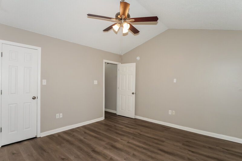 1,905/Mo, 10734 Ridgefield Dr Olive Branch, MS 38654 Main Bedroom View 2