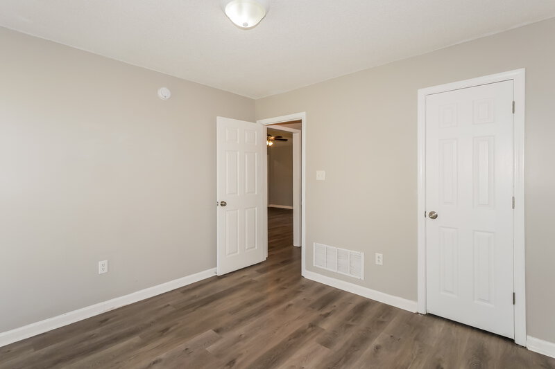 1,905/Mo, 10734 Ridgefield Dr Olive Branch, MS 38654 Bedroom View 2