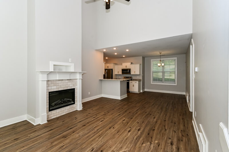 2,195/Mo, 2701 Maple Hill Dr Nesbit, MS 38651 Living Room View