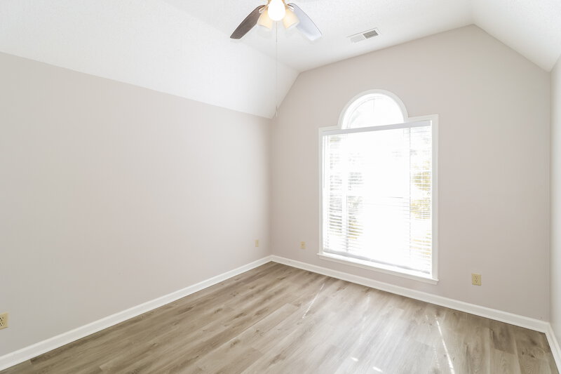 1,585/Mo, 1170 Whitten Rd Memphis, TN 38134 Main Bedroom View