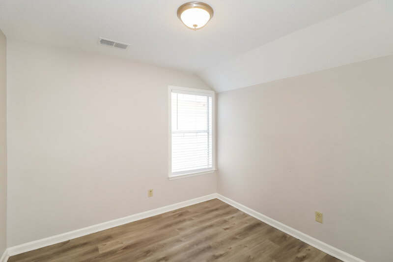 1,585/Mo, 1170 Whitten Rd Memphis, TN 38134 Bedroom View
