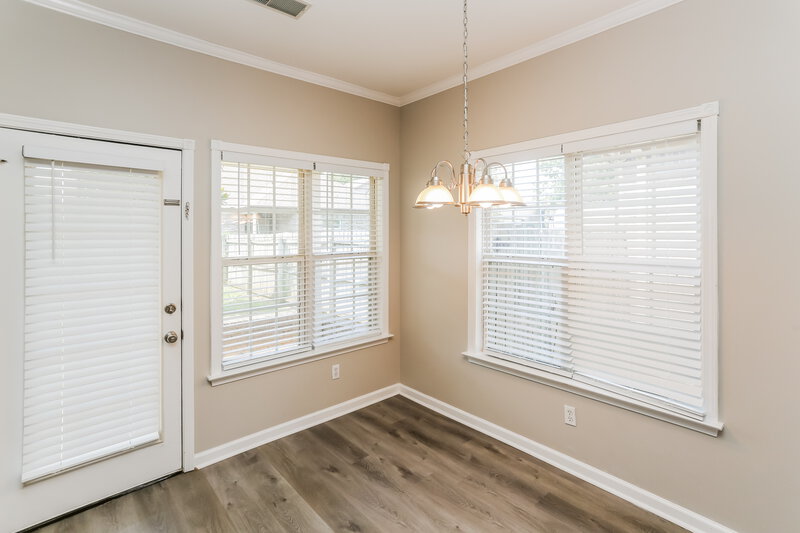 1,920/Mo, 7356 Lauren Ln Olive Branch, MS 38654 Dining Room View