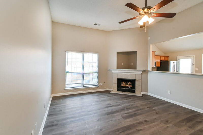 1,635/Mo, 9044 Snow Drift Ln Cordova, TN 38016 Living Room View