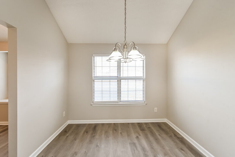 1,635/Mo, 9044 Snow Drift Ln Cordova, TN 38016 Dining Room View