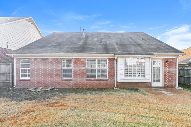 1,635/Mo, 9044 Snow Drift Ln Cordova, TN 38016 Rear View