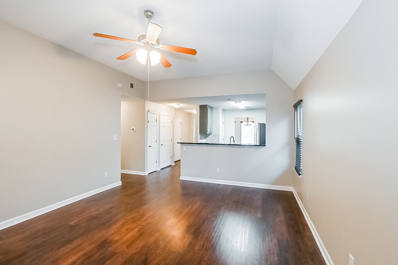 1,795/Mo, 7792 Allen Ridge Ln Olive Branch, MS 38654 Living Room View