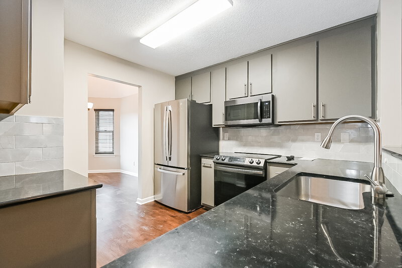 1,795/Mo, 7792 Allen Ridge Ln Olive Branch, MS 38654 Kitchen View