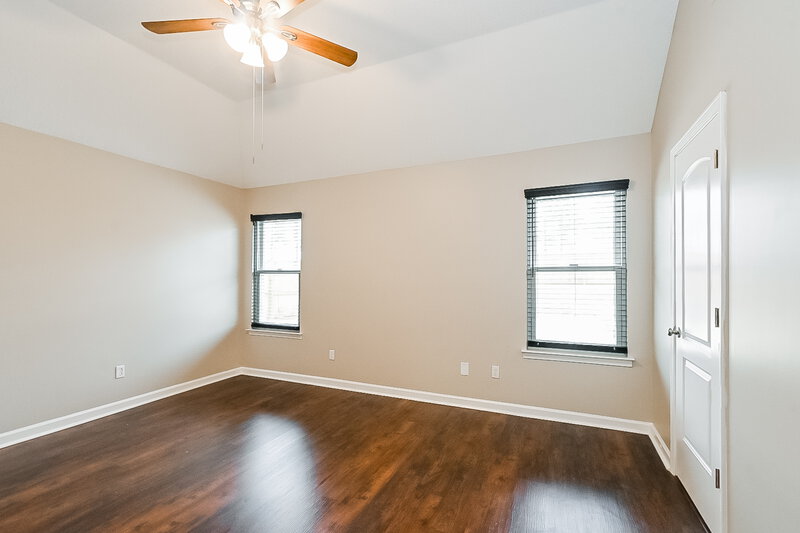 1,795/Mo, 7792 Allen Ridge Ln Olive Branch, MS 38654 Main Bedroom View