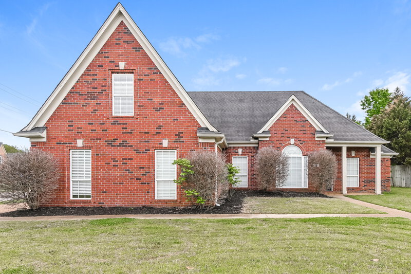2,090/Mo, 2201 Cresent Ln Southaven, MS 38672 External View