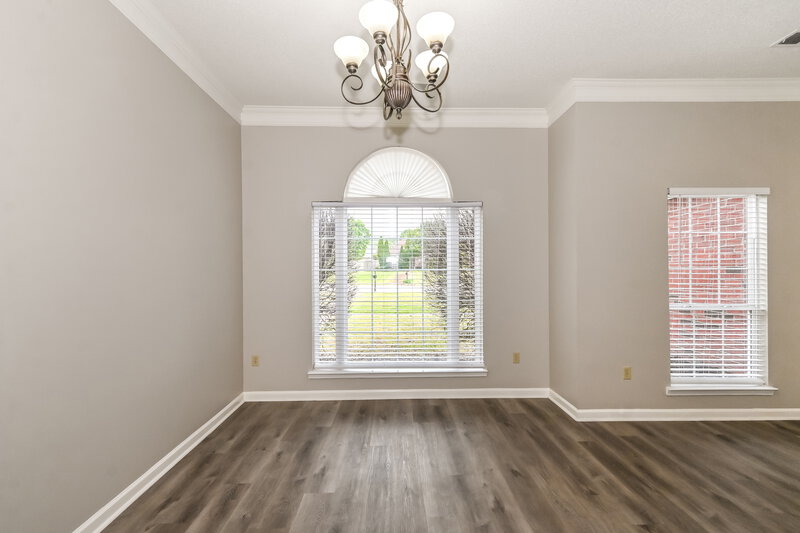 2,090/Mo, 2201 Cresent Ln Southaven, MS 38672 Dining Room View