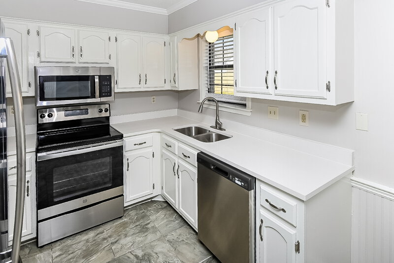 1,855/Mo, 6686 Steeple Chase Cir Memphis, TN 38141 Kitchen View