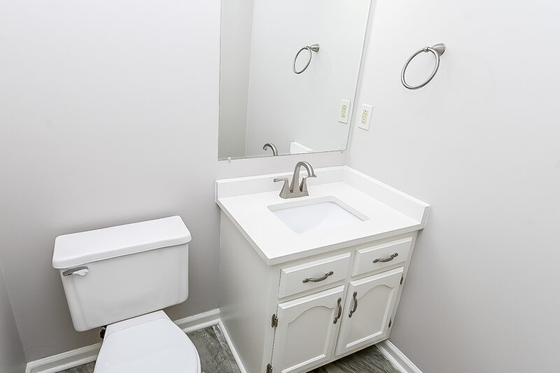 1,855/Mo, 6686 Steeple Chase Cir Memphis, TN 38141 Powder Room View