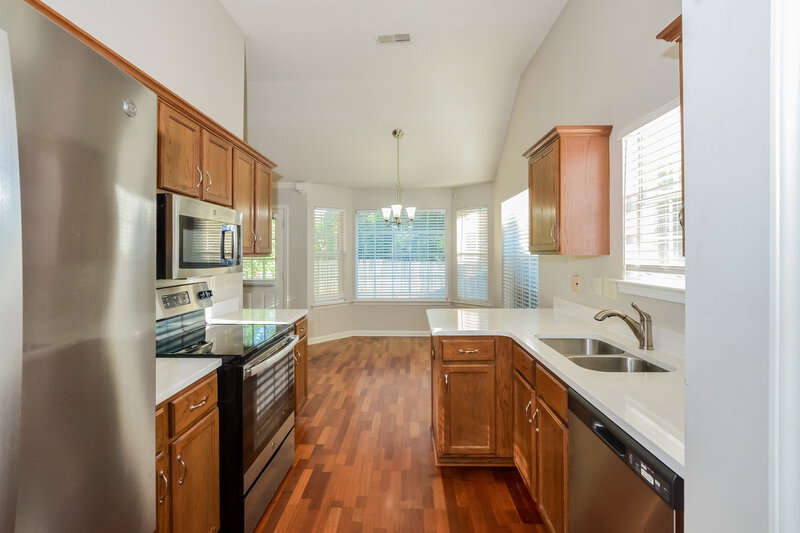 2,045/Mo, 1058 Green Fern Cove Cordova, TN 38018 Kitchen View 2