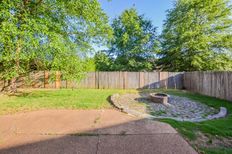 2,045/Mo, 1058 Green Fern Cove Cordova, TN 38018 Backyard View