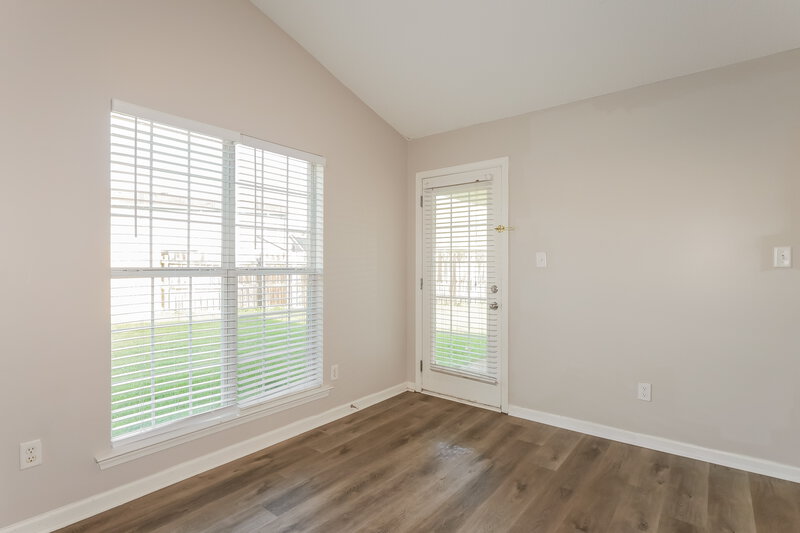 1,755/Mo, 10218 Cottage Oaks Cove Memphis, TN 38016 Breakfast Nook View