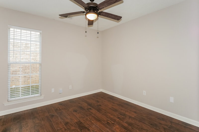 1,755/Mo, 10218 Cottage Oaks Cove Memphis, TN 38016 Bedroom View