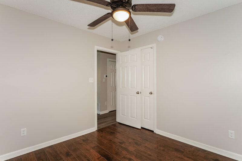 1,755/Mo, 10218 Cottage Oaks Cove Memphis, TN 38016 Bedroom View 2
