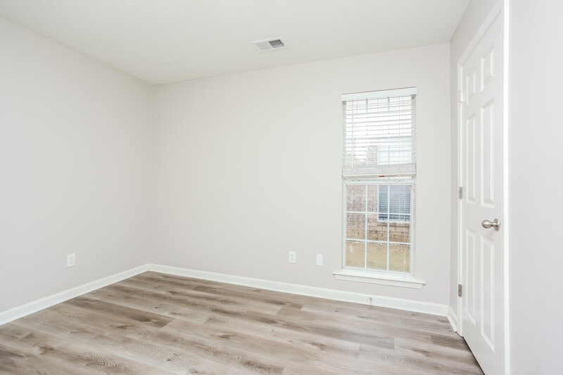 1,890/Mo, 10218 Cottage Oaks Cove Memphis, TN 38016 Bedroom View 3