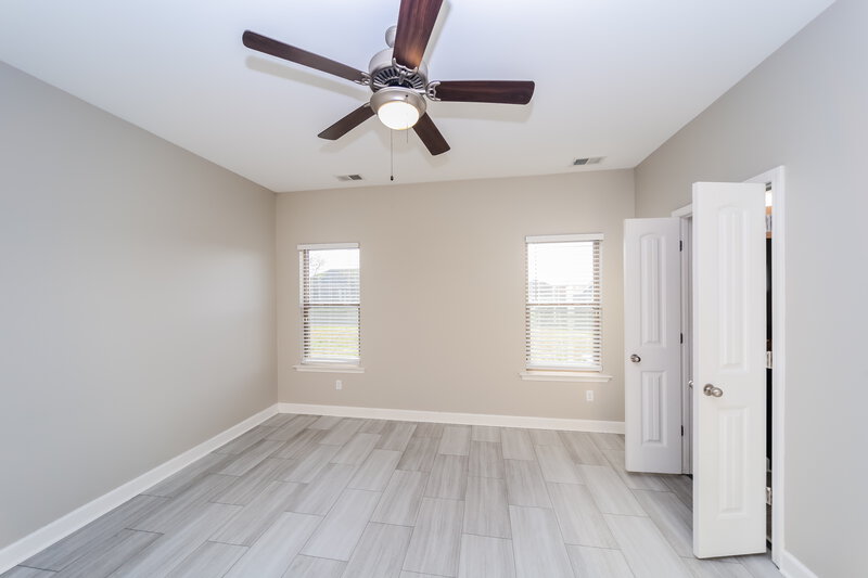 3,070/Mo, 7681 Carlton Dr Southaven, MS 38672 Main Bedroom View 2