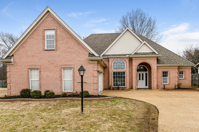 1,900/Mo, 2620 Graystone Dr Southaven, MS 38672 External View