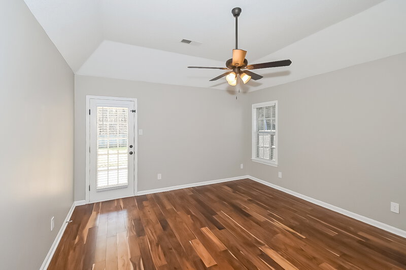 2,090/Mo, 1363 Pendulum Dr Hernando, MS 38632 Main Bedroom View 2