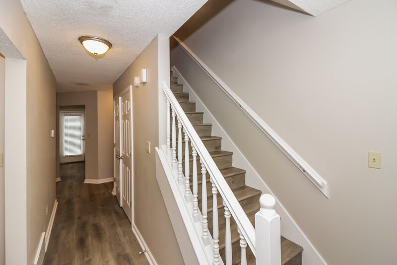 1,715/Mo, 5571 Kayla Dr Southaven, MS 38671 Foyer View
