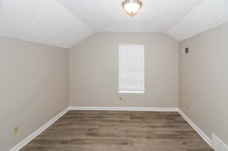 1,715/Mo, 5571 Kayla Dr Southaven, MS 38671 Main Bedroom View 2