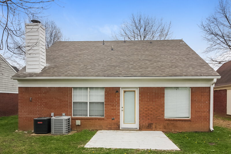 1,715/Mo, 5571 Kayla Dr Southaven, MS 38671 Rear View
