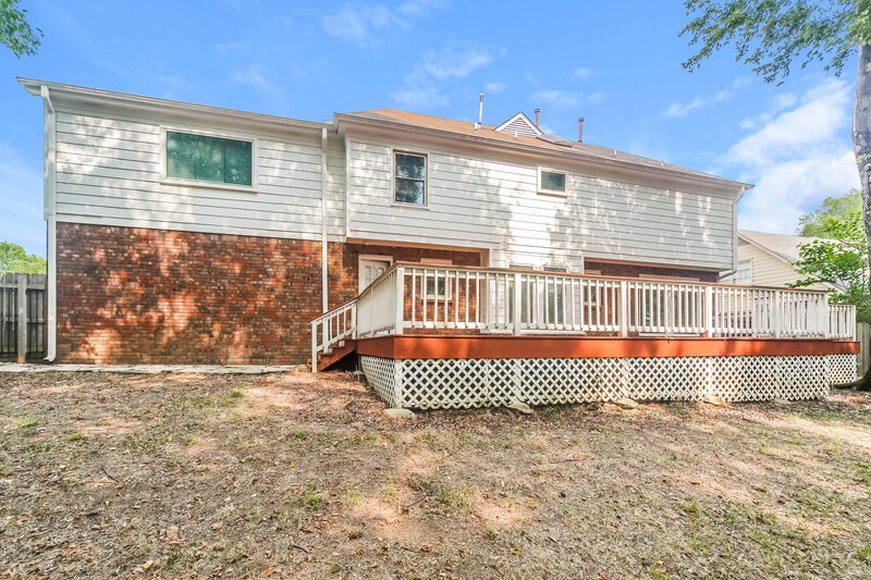 2,250/Mo, 5005 Cottage Ln Memphis, TN 38125 Rear View