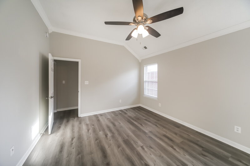 1,860/Mo, 9886 Stage Run Dr Olive Branch, MS 38654 Main Bedroom View 2