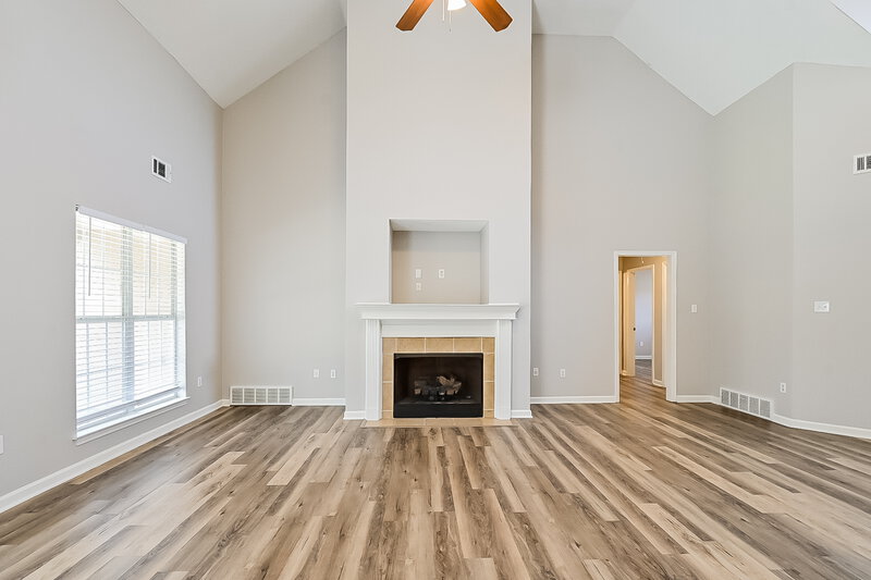 2,145/Mo, 703 Timber Creek S Hernando, MS 38632 Living Room View