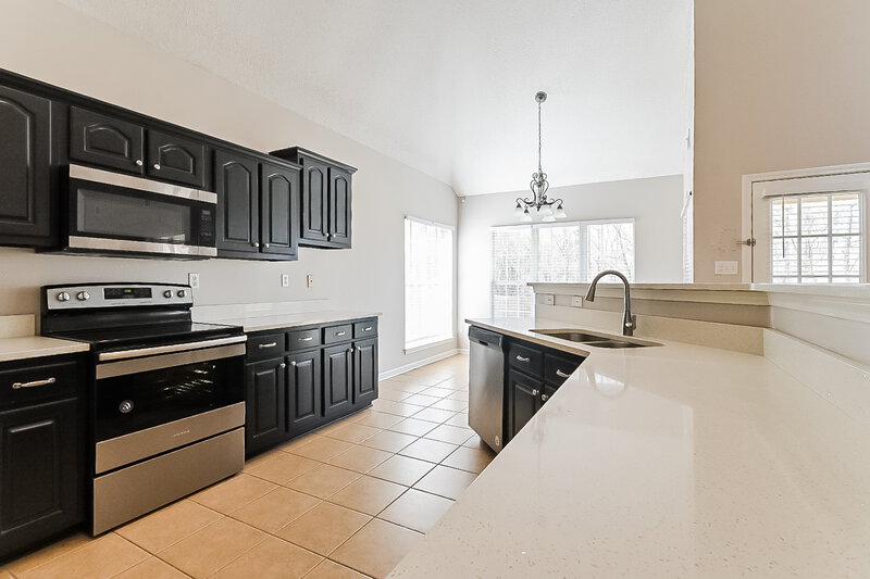 2,145/Mo, 703 Timber Creek S Hernando, MS 38632 Kitchen View