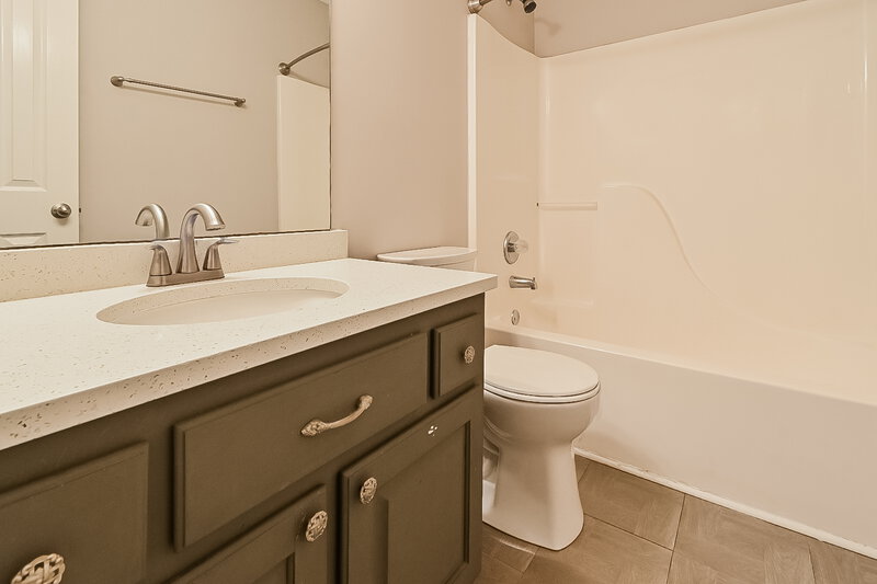 2,145/Mo, 703 Timber Creek S Hernando, MS 38632 Bathroom View