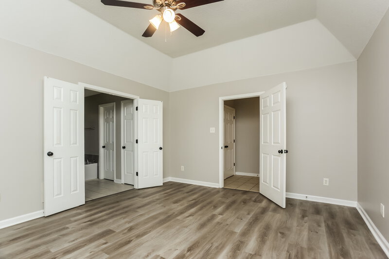 2,310/Mo, 5828 Morganton Dr Olive Branch, MS 38654 Main Bedroom View 2
