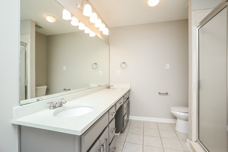 2,310/Mo, 5828 Morganton Dr Olive Branch, MS 38654 Bathroom View