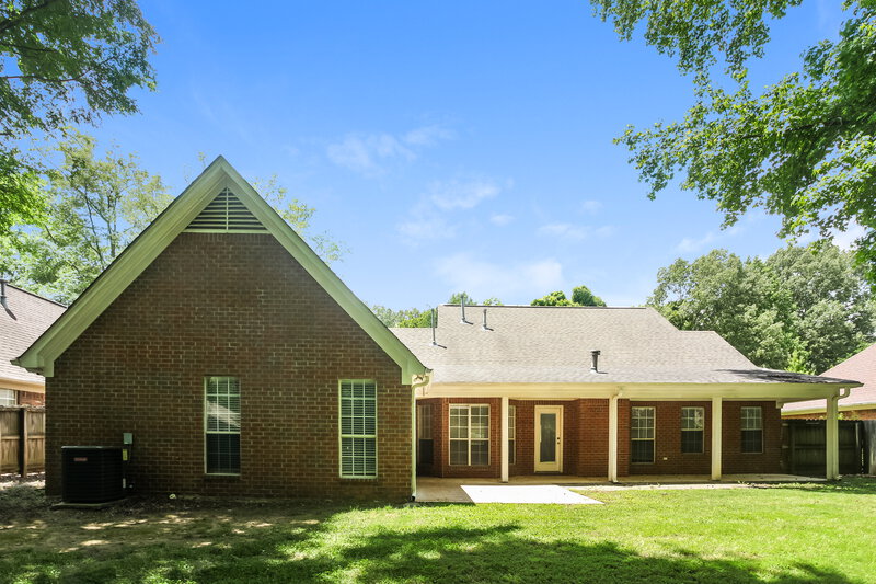 2,310/Mo, 5828 Morganton Dr Olive Branch, MS 38654 Rear View