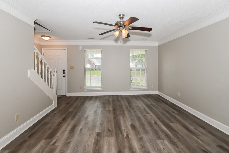 1,985/Mo, 4210 Shadow Ridge Dr Horn Lake, MS 38637 Living Room View