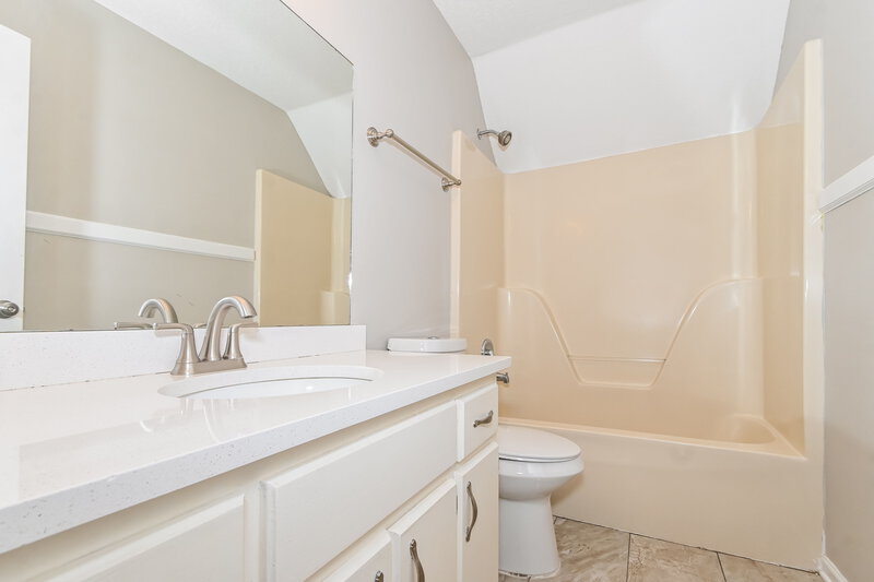 1,985/Mo, 4210 Shadow Ridge Dr Horn Lake, MS 38637 Bathroom View
