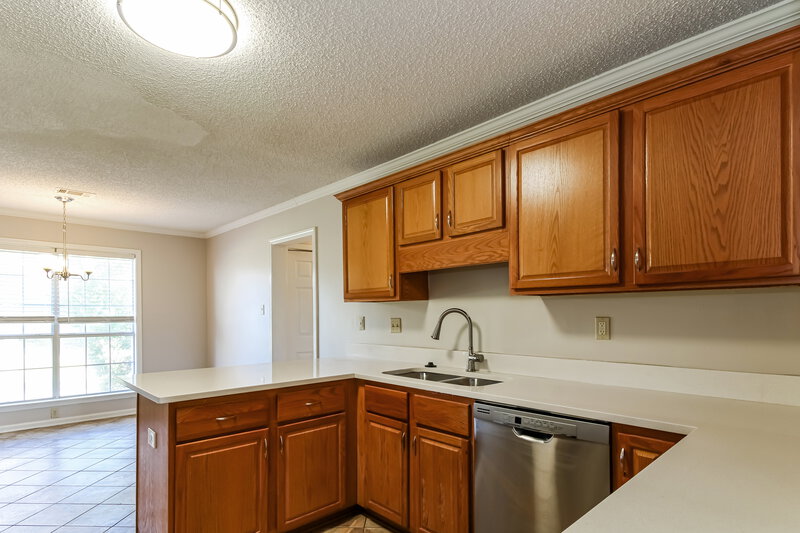 2,095/Mo, 7678 Mineral Crest Cir N Memphis, TN 38125 Kitchen View