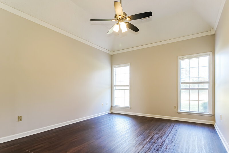2,095/Mo, 7678 Mineral Crest Cir N Memphis, TN 38125 Main Bedroom View