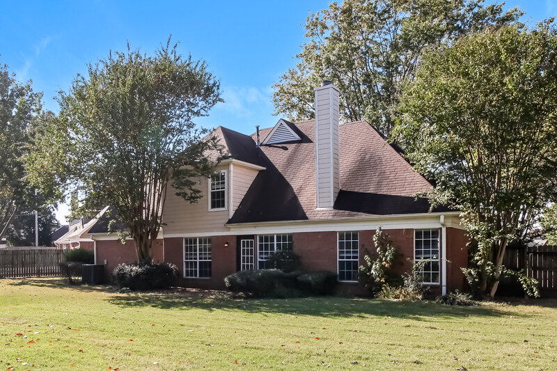 2,095/Mo, 7678 Mineral Crest Cir N Memphis, TN 38125 Rear View 2