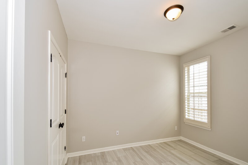 2,220/Mo, 430 Hidden Meadows Cove Oakland, TN 38060 Bedroom View 2