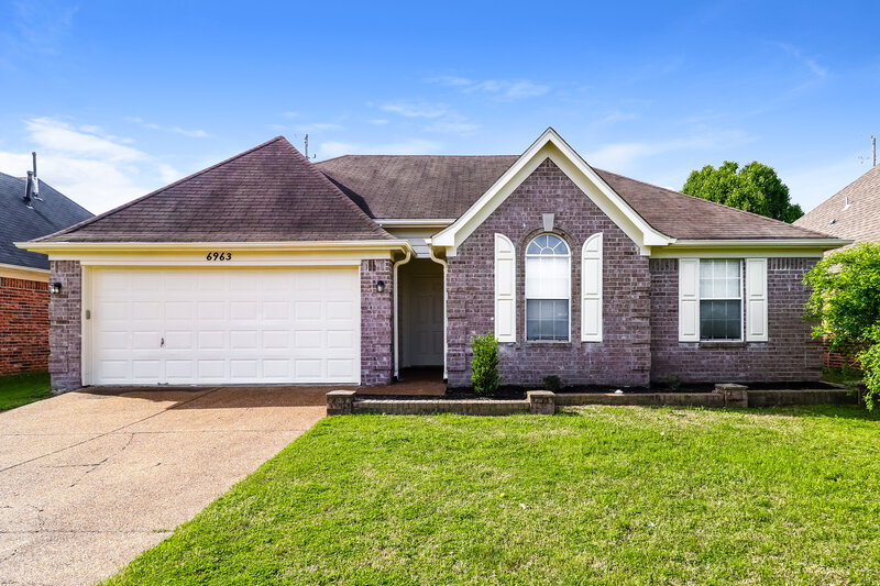 2,000/Mo, 6963 Naples Dr Cordova, TN 38018 External View