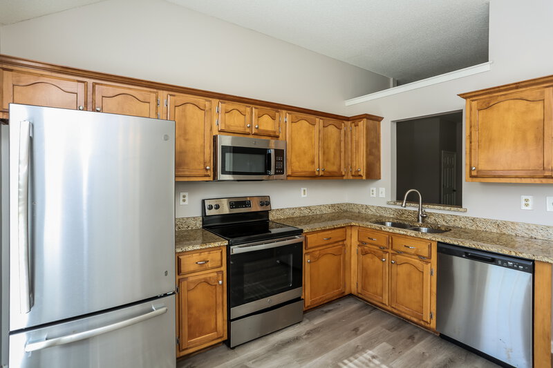 1,890/Mo, 8450 Clubview Dr Olive Branch, MS 38654 Kitchen View 2