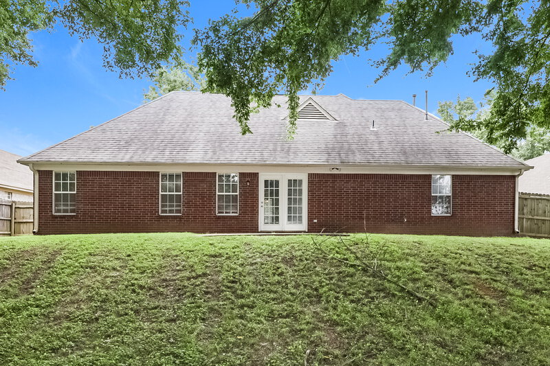 3,200/Mo, 2346 Kindlewood Dr Southaven, MS 38672 Rear View