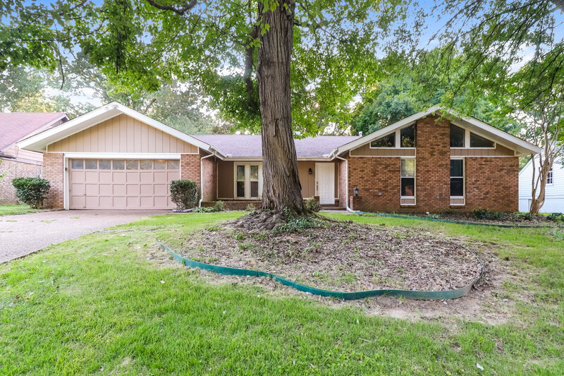1,985/Mo, 2209 Burlingate Dr Memphis, TN 38016 External View