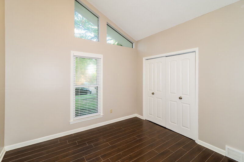 1,985/Mo, 2209 Burlingate Dr Memphis, TN 38016 Bedroom View 2