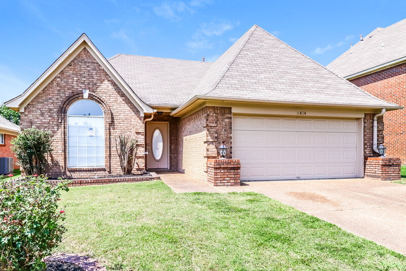 1,910/Mo, 6414 Persimmon View Dr Bartlett, TN 38135 Front View